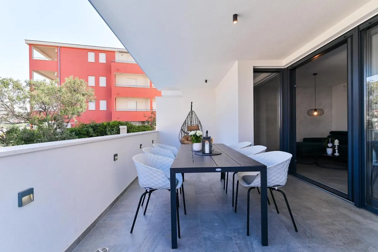Apartment Megy 0*, Trogir Croatia